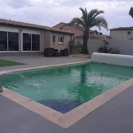 Piscine * Montady